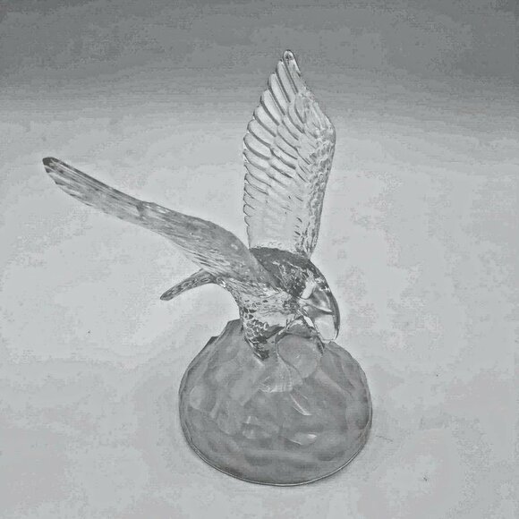 Cristal d'Arque Lead Crystal Bald Eagle Figurine 7.5 x 4.75 inch Made in France - Picture 6 of 9